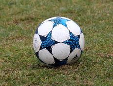 乐鱼体育app-法国网球队轻取欧洲网球队，费德勒关键制胜