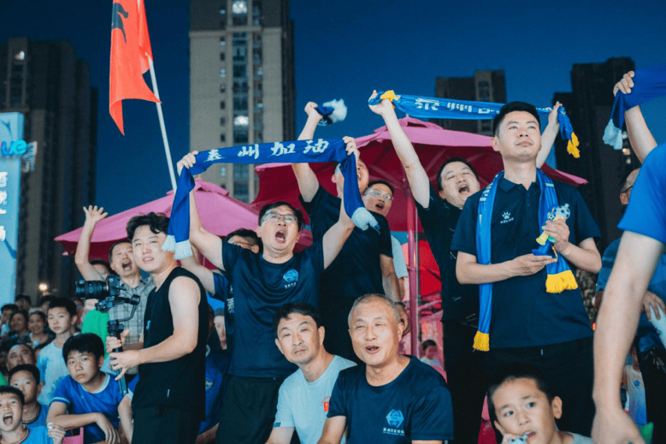 乐鱼体育网站入口-关于比赛中热烈的掌声和欢呼声不绝于耳的信息