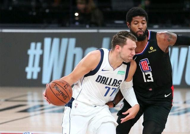 乐鱼体育app-瑞典队鏖战日本队，波尔带队取胜